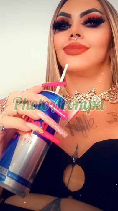 Nalla Loirinha, transex em Itaboraí