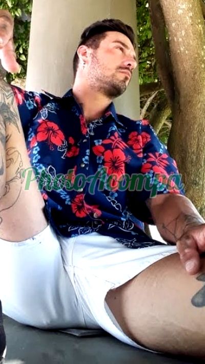 Artur Ferraz, garoto de programa na Barra da Tijuca (RJ)
