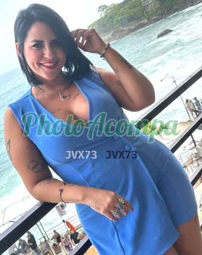 Alice, mulher que faz videochamadas e sexting