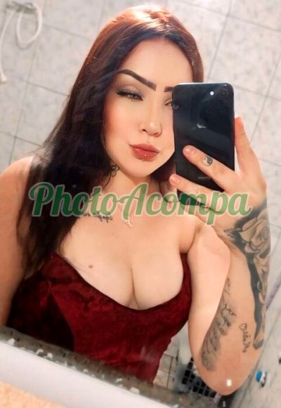 Carolzinha, garota de programa em Pinhais