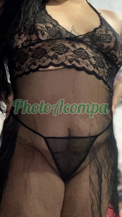 Acompanhante, mulher que faz videochamadas e sexting