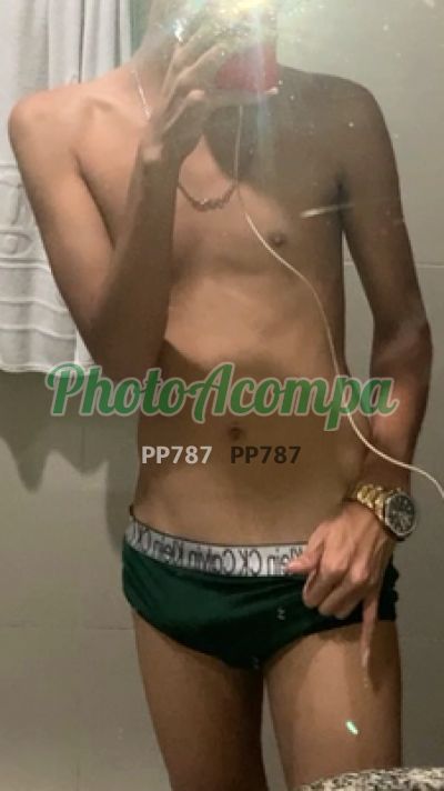 Lucas, garoto de programa em Recife