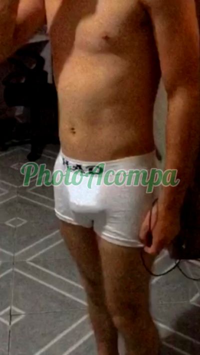 João, garoto de programa em Praia Grande