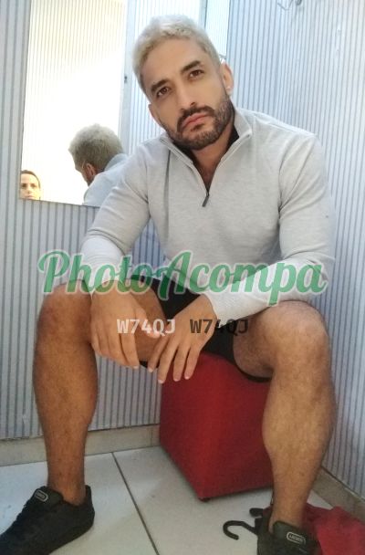 Branco Turquês, garoto de programa em Ipanema (RJ)