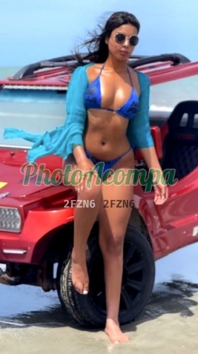 Bella, mulher que faz videochamadas e sexting