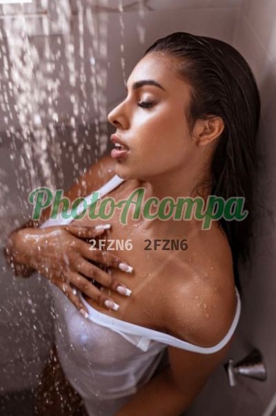 Bella, mulher que faz videochamadas e sexting