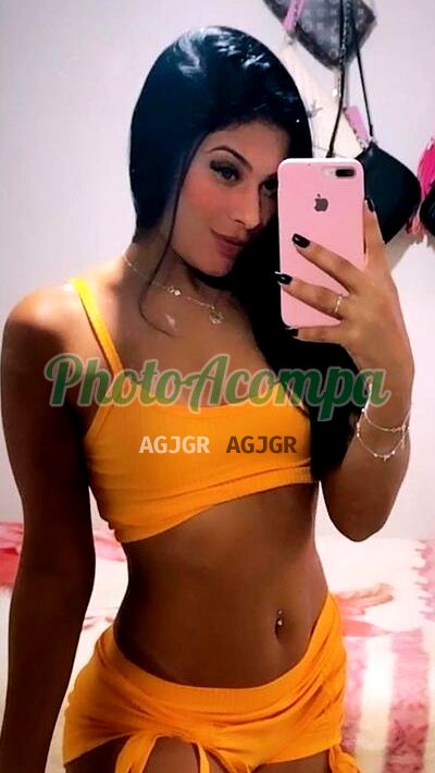 Dannii, acompanhante em Riacho Fundo II