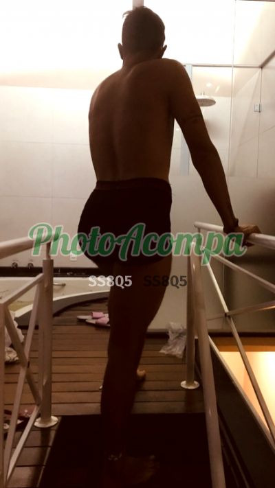 Lucas, garoto de programa em São Paulo