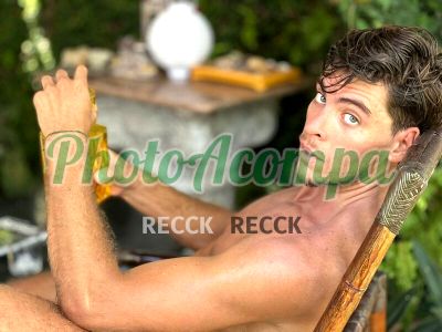 Leonardo, Homem que faz massagens eróticas em Salvador