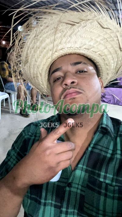 Richard, garoto de programa em Angra dos Reis