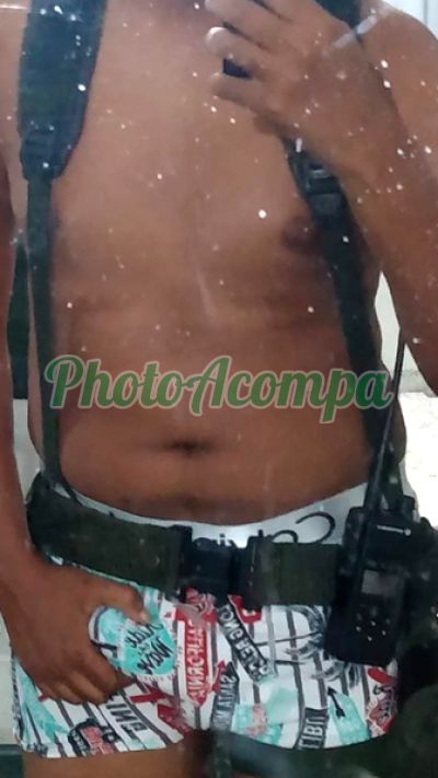 Berto, garoto de programa em Nova Iguaçu
