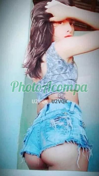 Alessandra Ferrarry, travesti na Barra da Tijuca (RJ)