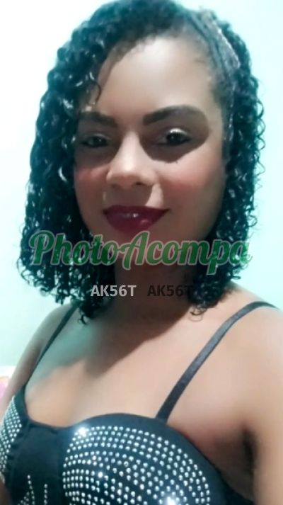 Karla, garota de programa em Santo Amaro (SP)