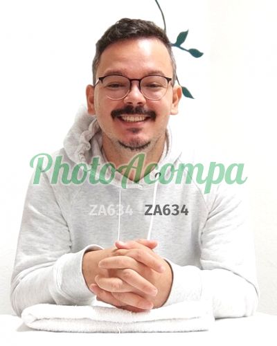 Thiago, homem que faz massagens eróticas na Zona Sul (SP)