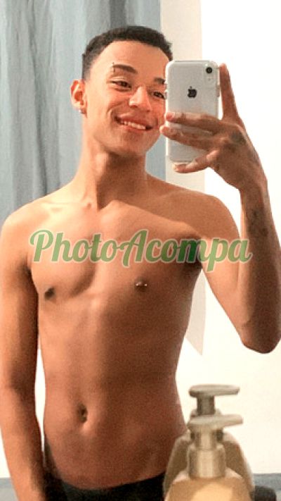 Lucas Luan, garoto de programa em Campo Grande