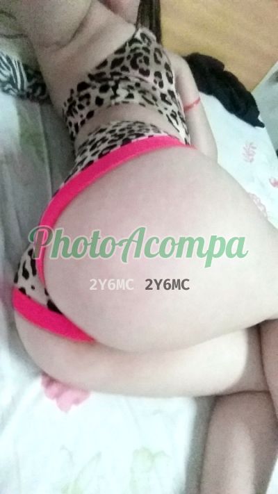 Isis Bellucci, mulher que faz videochamadas e sexting
