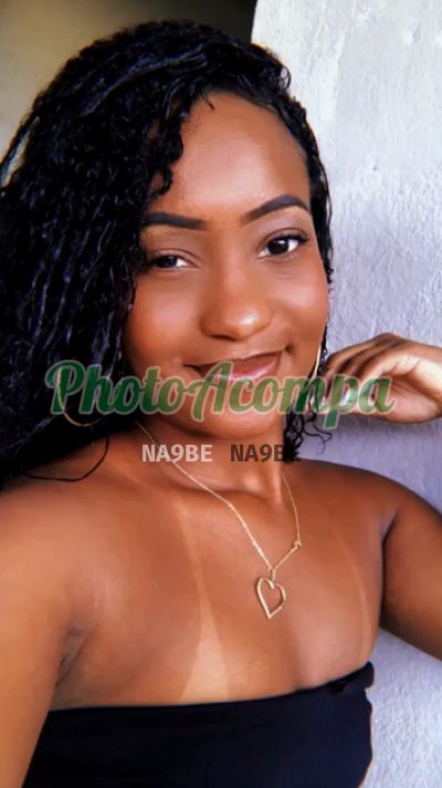 Luana, garota de programa na Liberdade (SP)
