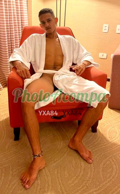 Kauã, garoto de programa em Copacabana (RJ)