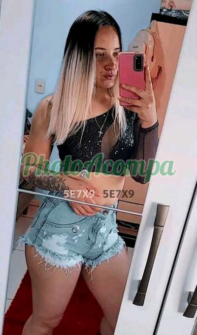 Alice, garota de programa em Águas Belas