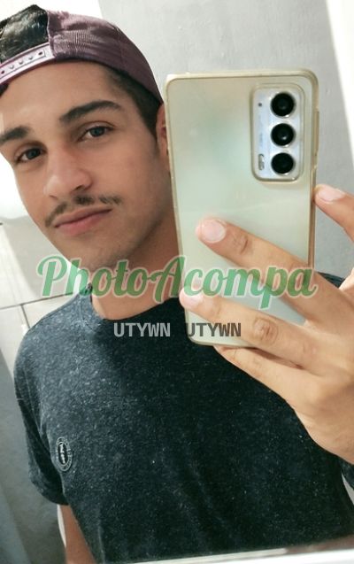 Oliver, garoto de programa em Jundiaí