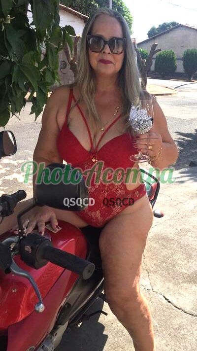 Loira, garota de programa em São José do Rio Preto
