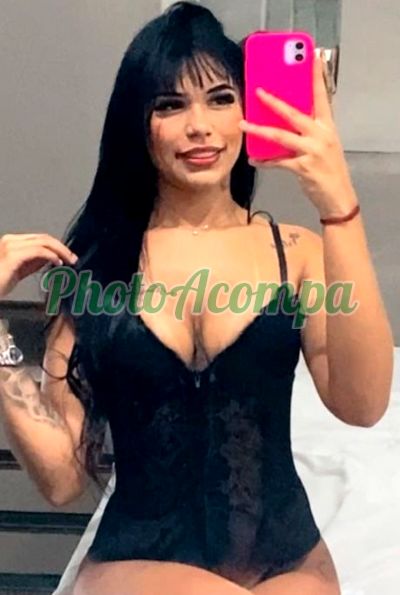 Mirella, garota de programa no Guarujá