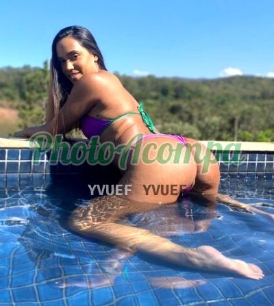 Dani, mulher que faz videochamadas e sexting
