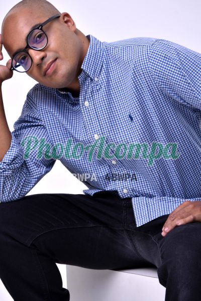 Filipe Silveira, homem que faz massagens eróticas em Balneário Camboriú
