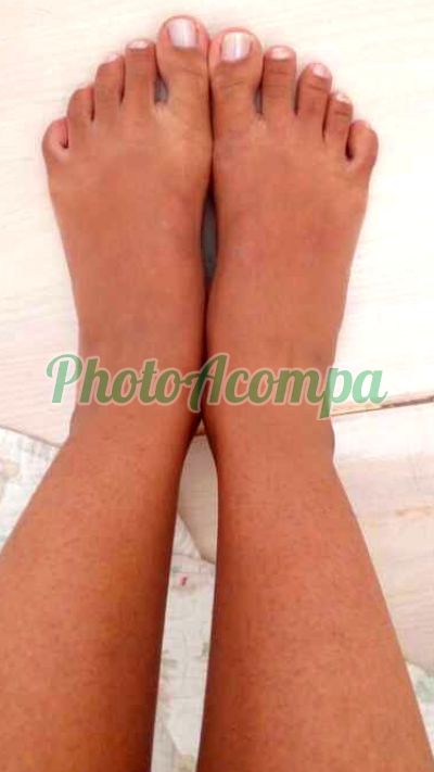 Anielly, mulher que faz videochamadas e sexting