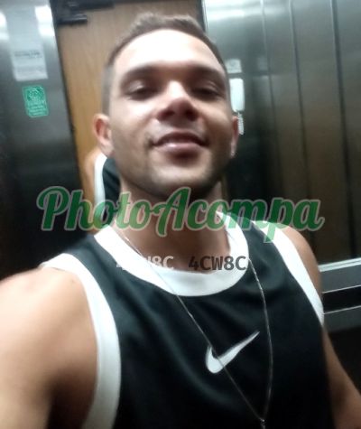 Victor, garoto de programa na Lapa (RJ)