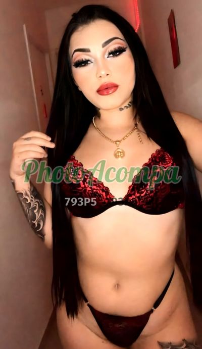 Alice, mulher que faz videochamadas e sexting