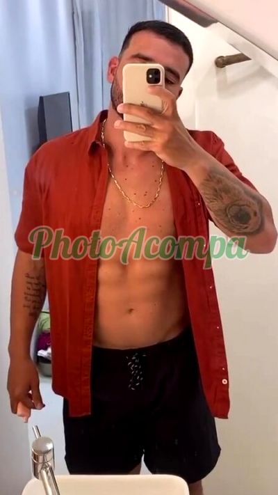 Cadu, garoto de programa em Balneário Camboriú