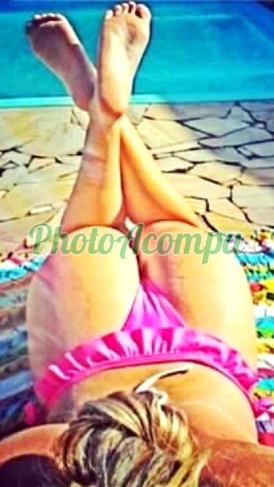 Micaela, Escort em Bom Despacho