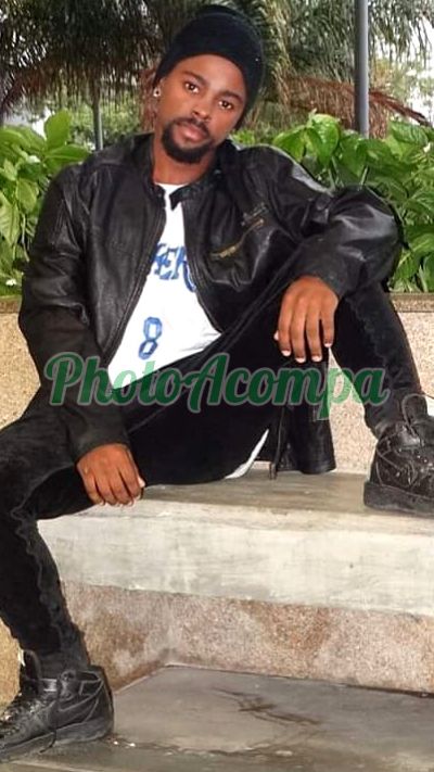Diamante, Garoto de programa em Belford Roxo