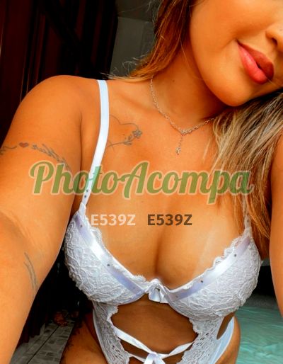 Larissa, acompanhante em Goiânia