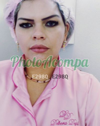Débora, massagista em Maringá