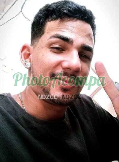 Vitor Santos, garoto de programa em Campo Grande