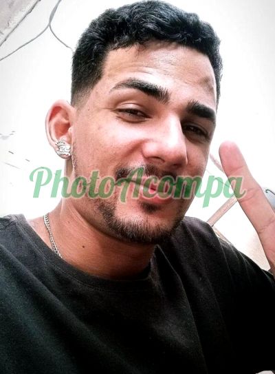 Vitor Santos, garoto de programa em Campo Grande