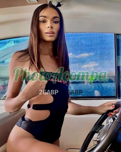 Geovana Ticiano, travesti em Brasília