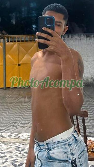 Gabriel, Garoto de programa em Belford Roxo