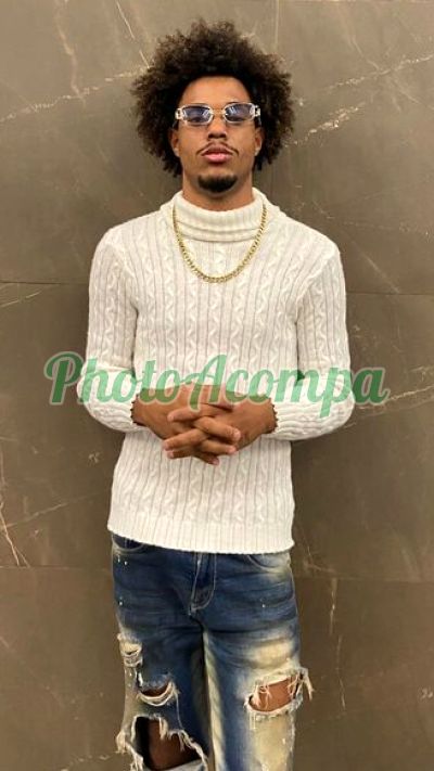 Paulo Bigode, garoto de programa em Niterói