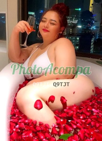 Lara Viana (19) 99938-9520, escort em Campinas