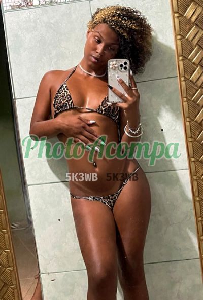 Mia Loureiro, trans no Rio de Janeiro