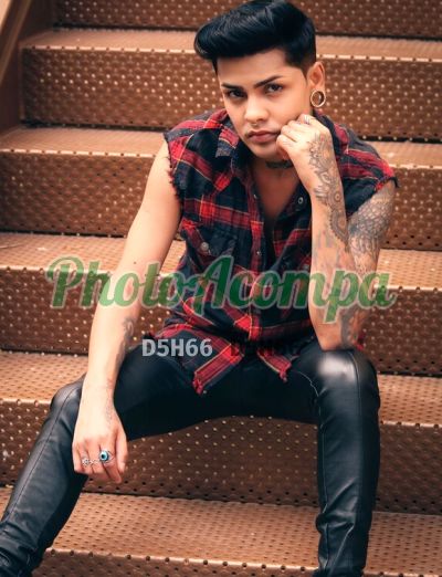 Ariel, garoto de programa em São Paulo