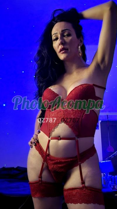 Ellyn, transex em Araraquara