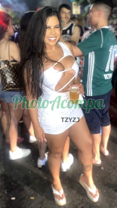 Isadora, garota de programa no Guarujá