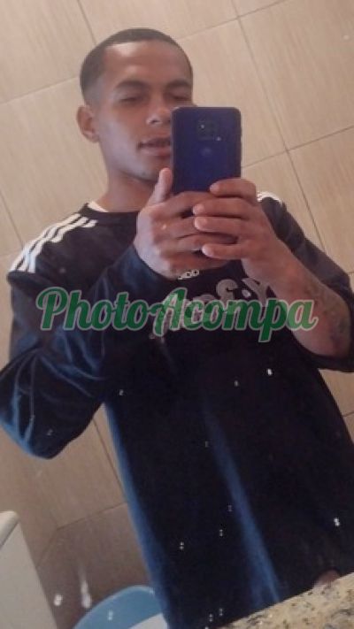 Novin, garoto de programa em Duque de Caxias