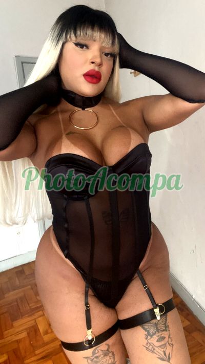 Rayane Jesus, travesti no Centro (RJ)