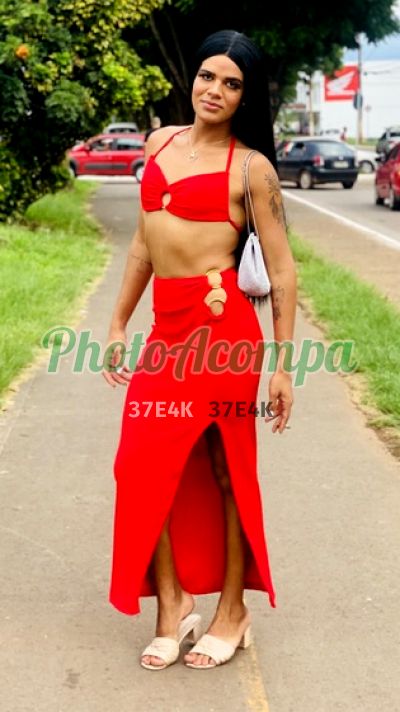 Mirella, transex em Goiânia