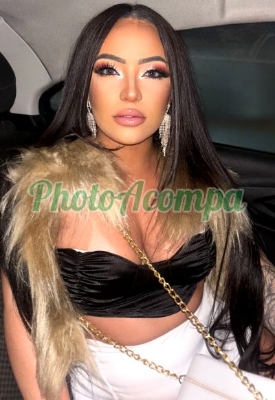 Julianna Martins, garota de programa em Recife